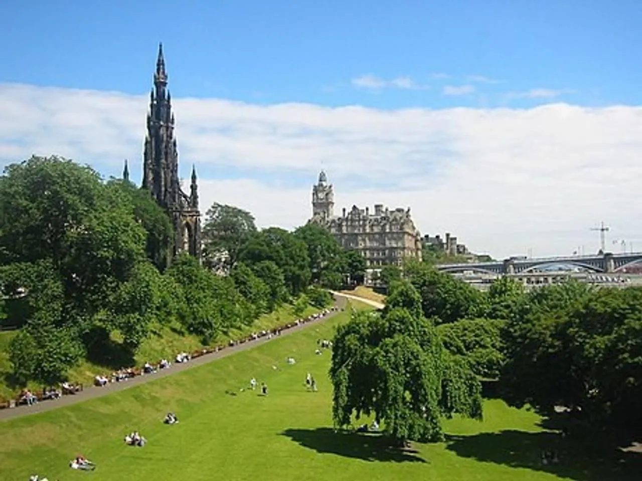 Guestready - Stylishly Presented City Centre Ap Edinburgh